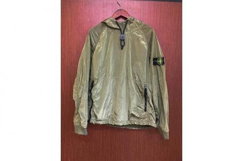 STONE ISLANDのストーンアイランド