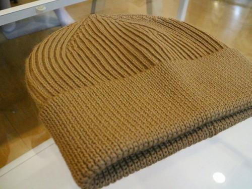 アンデルセンアンデルセンのニット