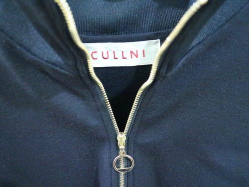 クルニのプルオーバー