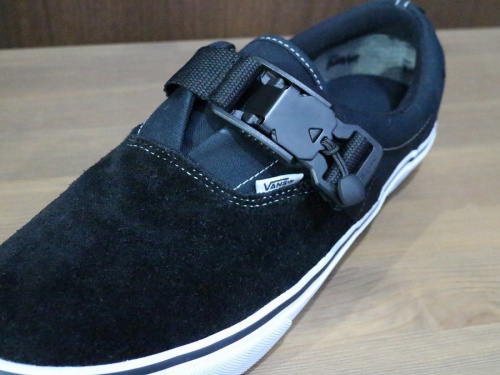 ストリートブランドのVANS×ALEXANDER LEECHANG