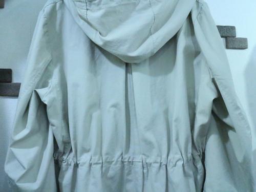 スウェディッシュアーミーのジャケット