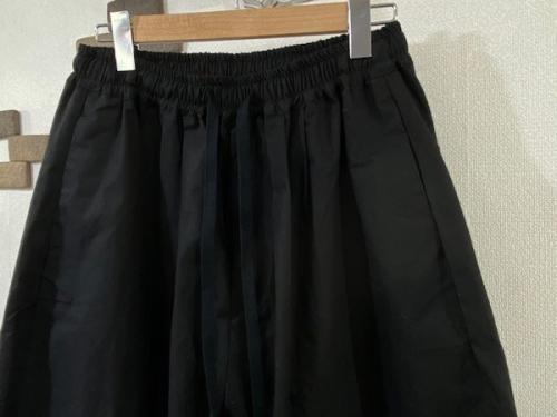 コクーンパンツのメンズ