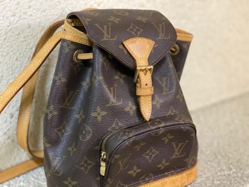 LOUIS VUITTON 　のルイ ヴィトン　