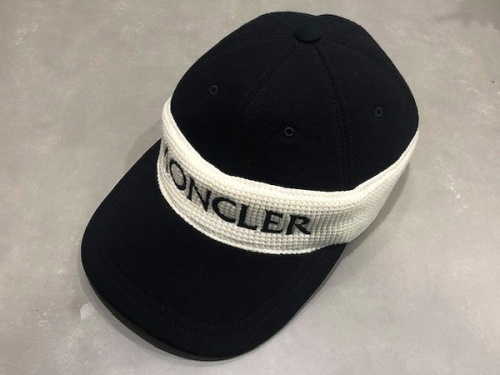 ラグジュアリーブランドのMONCLER