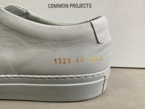 COMMON PROJECTSのコモンプロジェクツ