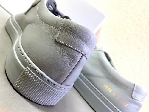 スニーカーの中古