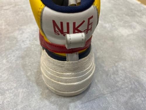 スニーカーのスニーカー