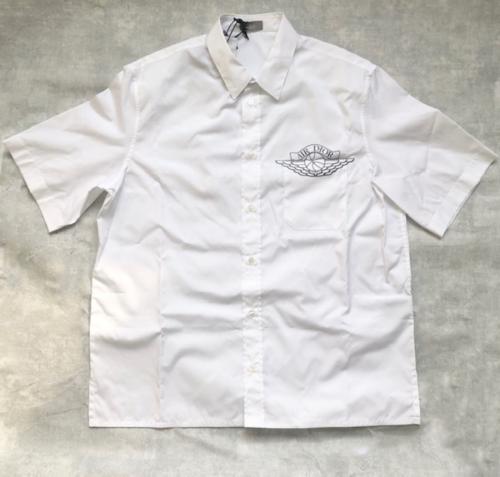 ディオール×ナイキのAIR DIOR