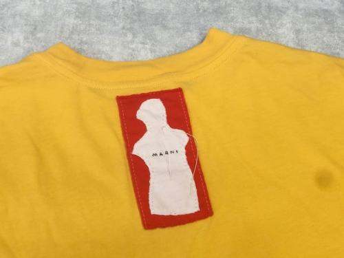 TシャツＴ　ロゴの中古