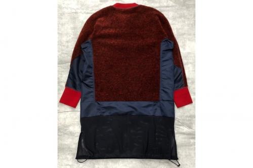 トーガ プルラのワンピース