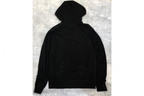 モンクレールのパーカー