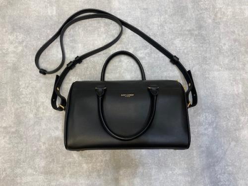 Saint Laurent Parisのサンローランパリ