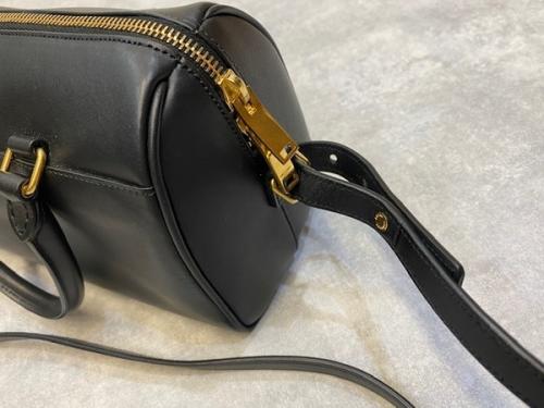 2wayバックの中古　レディース　バック　ベイビーダッフル　Dior