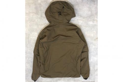 プロフェッショナル仕様ライン！「ARCTERYX LEAF