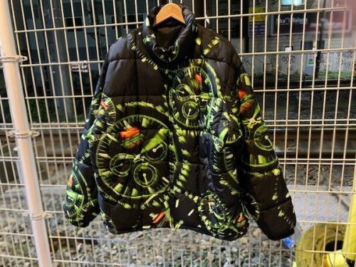 SUPREMEのシュプリーム