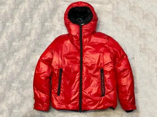 ダウンジャケットのメンズ ロゴ MONTCLAR モンクラ