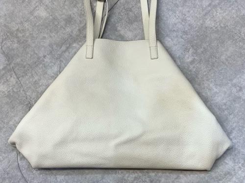 アクリスのAi トートバッグ