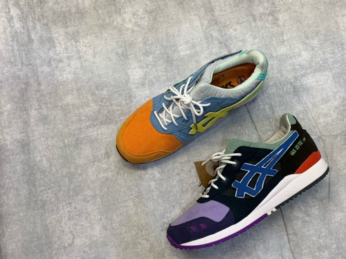 ストリートブランドのasics