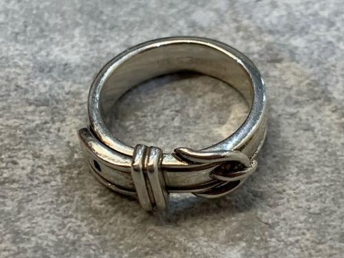 サンチュールリングのダブルトゥルーリング