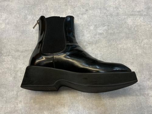 サイドゴアブーツの中古