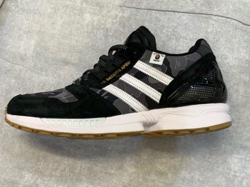 アディダス オリジナルス バイ ペイプのZX-8000