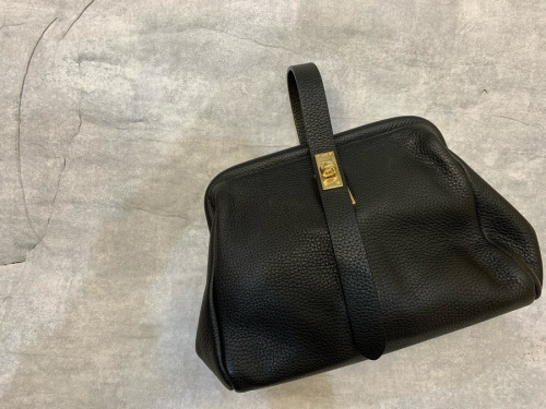 キャリアファッションのORSETTO