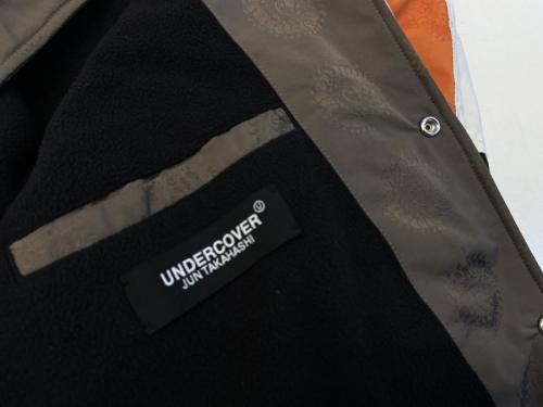 カラーブロックコーチジャケットの買取