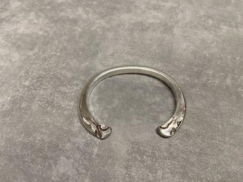 TARO WASHIMIのタロウ ワシミ