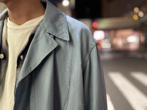 ステッチデザインチェスターコートのドメスティックブランド