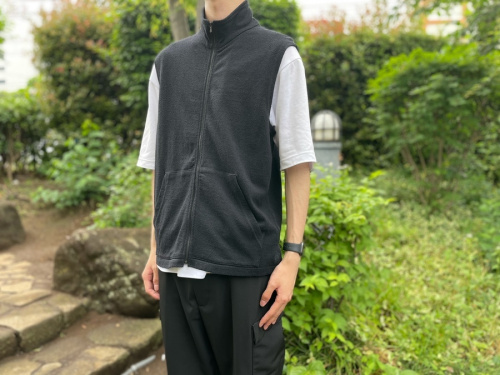 ドメスティックブランドのCOMOLI