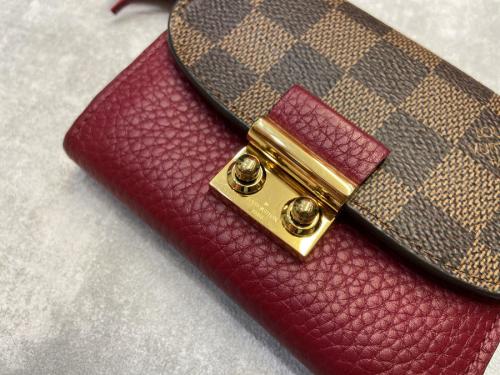 ポルトフォイユ・クロワゼットコンパクトの買取