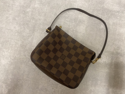 ラグジュアリーブランドのLOUIS VUITTON