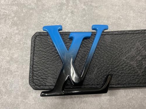 LOUIS VUITTON 　のルイ ヴィトン　