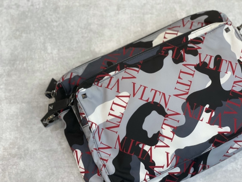 ラグジュアリーブランドのVALENTINO GARAVANI