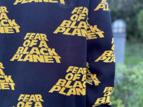 コラボ総柄クルーネックニットの買取