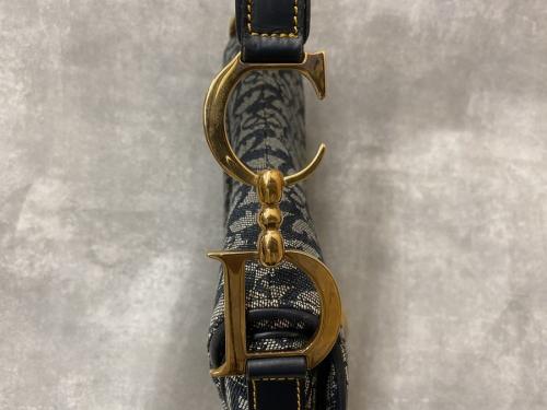 サドルバッグのRU 0061