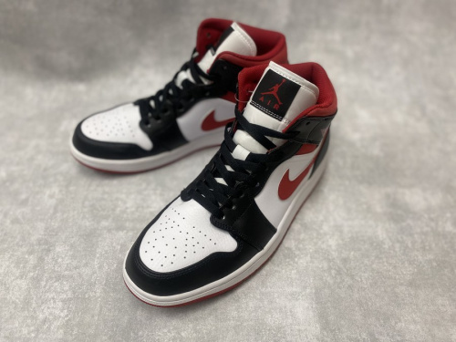 スニーカーのNIKE