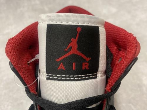 AIR JORDAN 1 MIDの554724-122