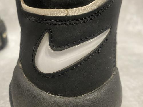 ナイキのAIR MORE UPTEMPO