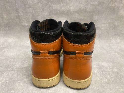 ナイキのAIR JORDAN 1 RETRO HIGH OG