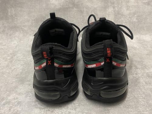 UNDEFEATEDのAIR MAX 97 OG