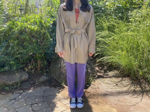 ナノ・ユニバースのフェイクレザーベルト付きロングシャツ