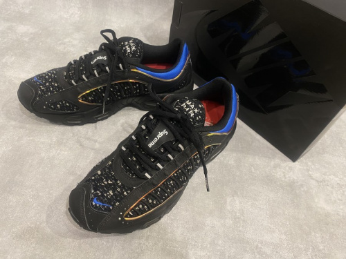 スニーカーのSupremexNIKE