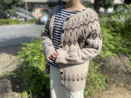 ナチュラルブランドのSamansa mos2