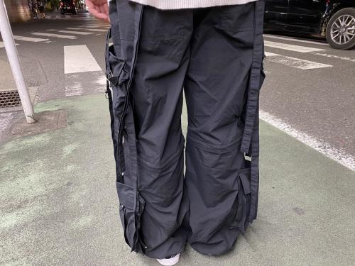 フリッジの90'sテクノカーゴパンツ