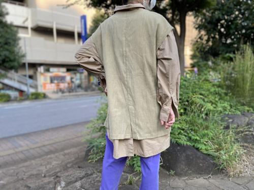 ダブルクローゼットのダブルブレストベスト