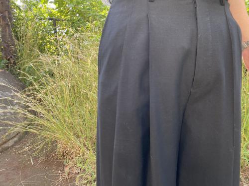 2タックウールギャバジンスラックスワイドパンツの2119-557