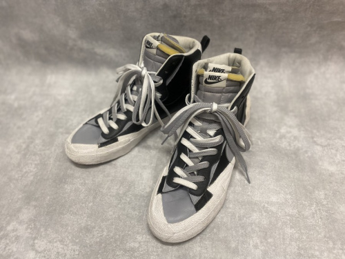 スニーカーのNIKE×sacai