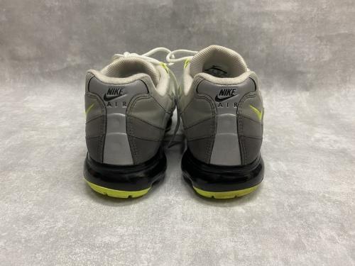ナイキのAIR VAPORMAX 95