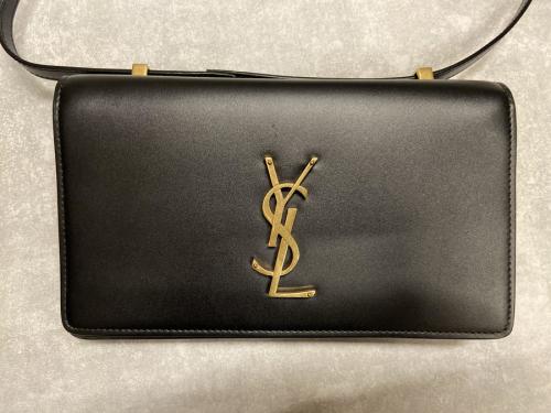 Saint Laurent Parisのサンローランパリ